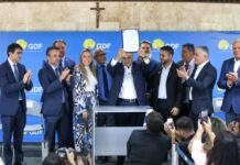 Governador Ibaneis Rocha sanciona nova lei dos táxis e avança na modernização da frota no Distrito Federal